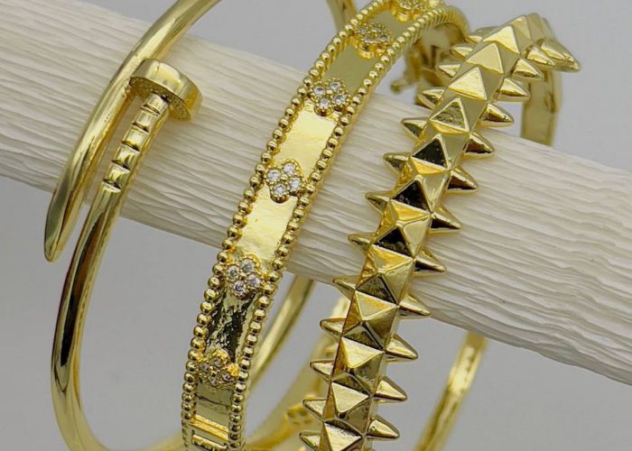 Image annonce: Bracelets