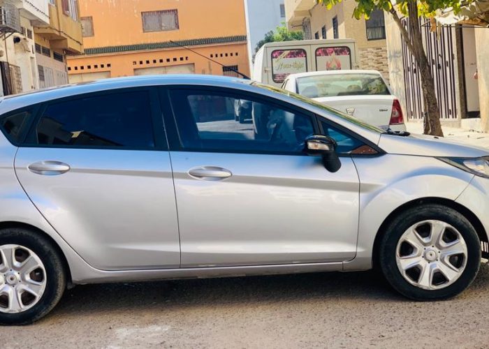 Image annonce: Ford fiesta modele 2010 essence