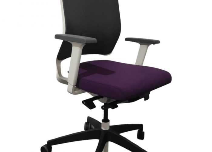 Image annonce: Sedus quarterback chaise à roulette blanche violet