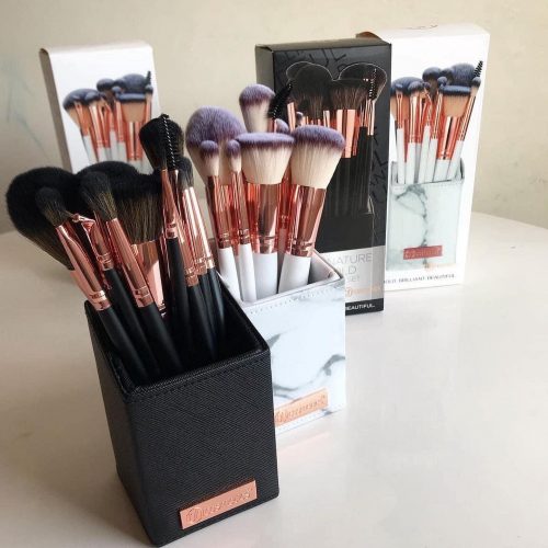 Annonce: Set pinceaux bh disponible en promotion