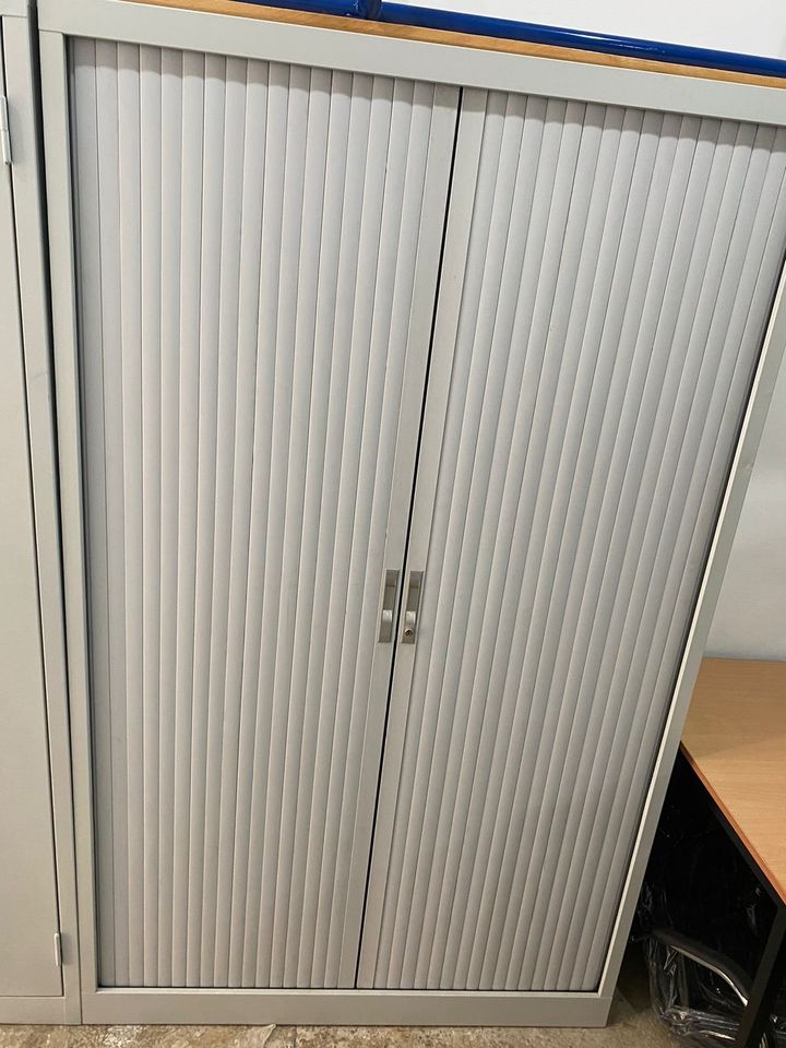 Armoire métallique a porte rideau au Maroc Mouhim.Ma