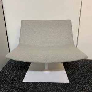 Annonce Fauteuil Arper collection Catifa 80 tissus gris clair