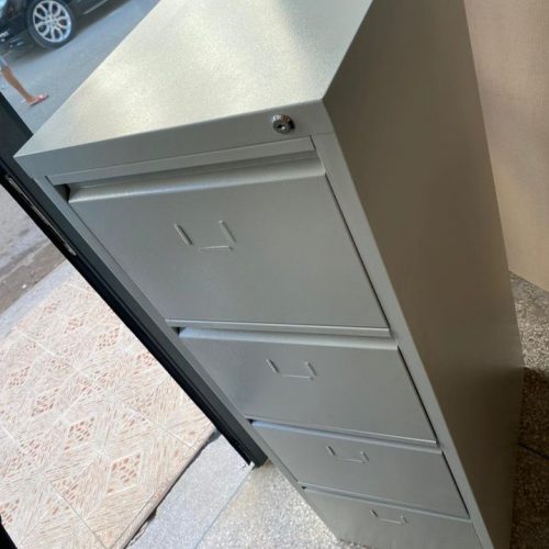 Annonce: Fourniture de bureau-Classeur métallique de 4 tiroir