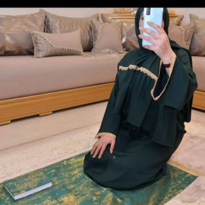 Annonce عباية بالشال للصلاة بالدونتيل