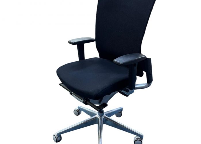 Image annonce: Chaise Eurosit E8 soutien lombaire piètement chromé