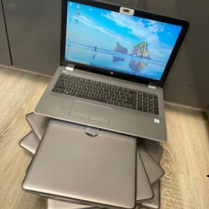 Annonce hp 250 g6 i5 7th generation 8gb ram 256gb ssd