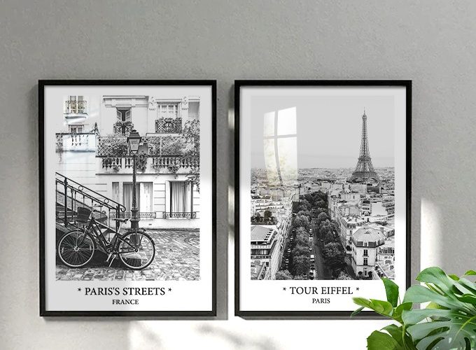 Image annonce: Tableau poster noir et blanc Paris & la Tour Eiffel dans un Cadre Mural