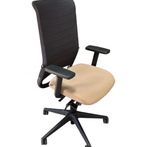 Annonce: Chaise à roulette Eurosit ligne S beige