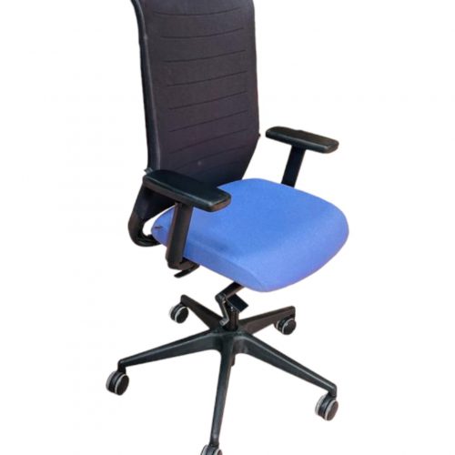 Annonce: Chaise à roulette Eurosit ligne S bleu