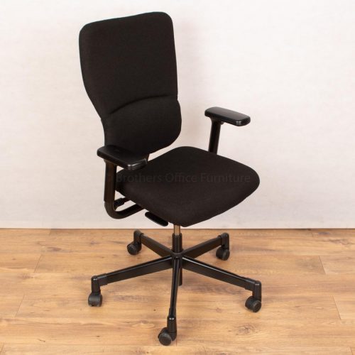 Annonce: Chaise de bureau Steelcase lets'b tissu noir