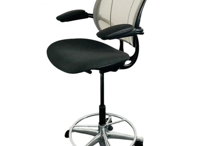 Image annonce: Chaise haute roulette humanscale liberty comptoir & caisse