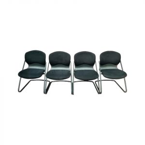 Annonce Ensemble 4 chaises Knoll Slitta luge noir
