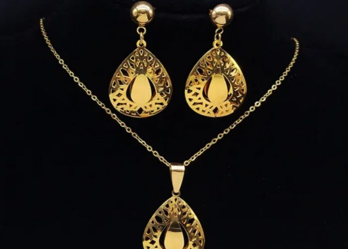 Image annonce: Ensemble Collier acier inoxydable fleur