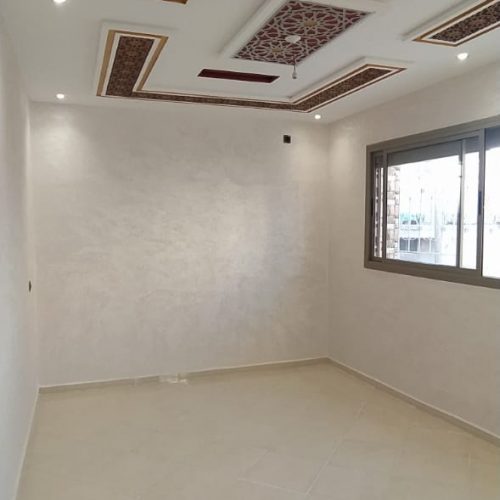 Annonce: Immeuble avec trois appartements à vendre