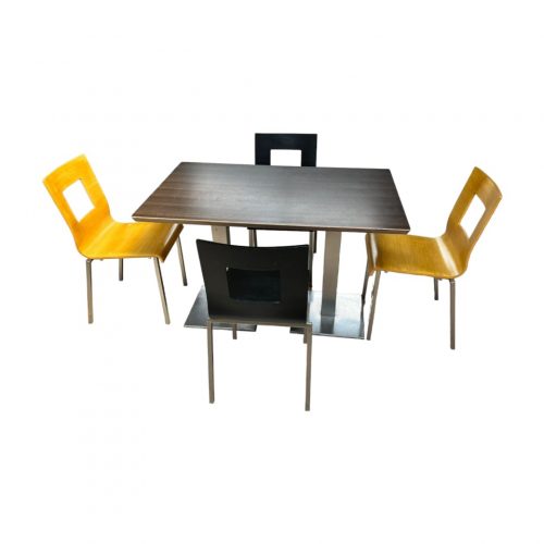 Annonce: Table de restaurant piétement inox 120x75cm Pedrali