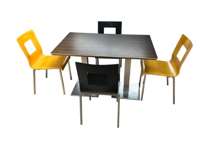 Image annonce: Table de restaurant piétement inox 120x75cm Pedrali