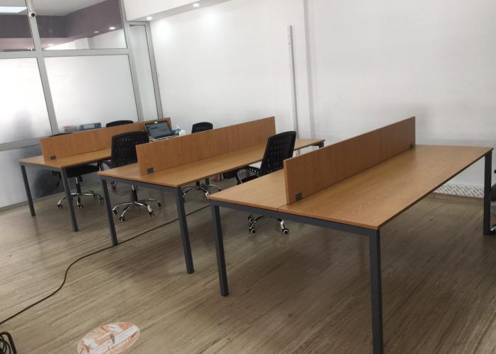 Image annonce: Bureau multiplace / marguerite / مكتب متعدد المقاعد