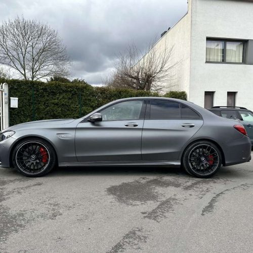 Annonce: Mercdes c63s AMG