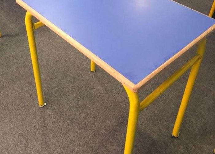 Image annonce: Table scolaire individuelle avec et sans casier