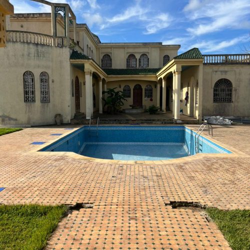 Annonce: Vente d'une ancienne villa à Rabat Souissi