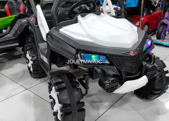 Image annonce: La voiture jeep mini 4*4 Batterie 12 v age 2 a 6 ans