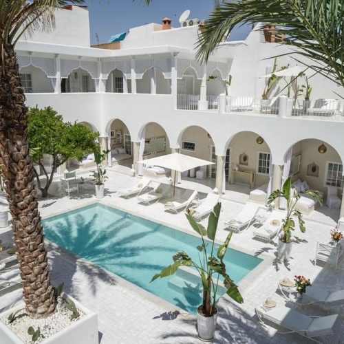 Annonce: Riad Maison d’Hôtes de 9 chambres avec piscine pour location gerance libre à Medina