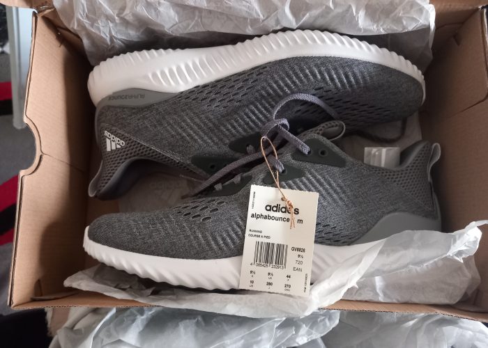 Image annonce: ADIDAS Chaussure ALPHABOUNCE Gris GV8826 NEUF avec EMBALLAGE