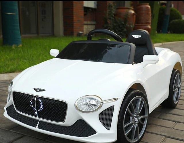 Image annonce: La voiture Bentley sport