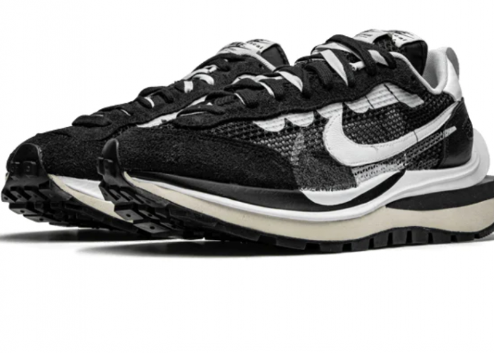 Image annonce: Nike Vaporwaffle Sacai Black White – 42