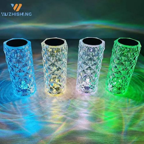 Annonce: Lampe de Table Diamant rechargeable  مصباح الطاولة الماسي  بـ16 لوناً مختلفاً