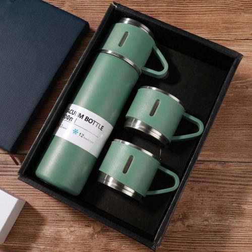Annonce: Vacuum Flask Set with 3 Stainless Steel Cups Combo - 500ml طرموس مع 3أكواب لحفظ الم