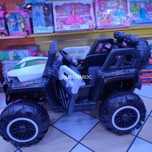 Annonce: Voiture électrique Mercedes 4*4 modèle 2