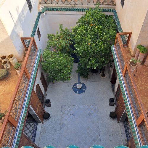 Annonce: Beau Riad Titré À Vendre à batha