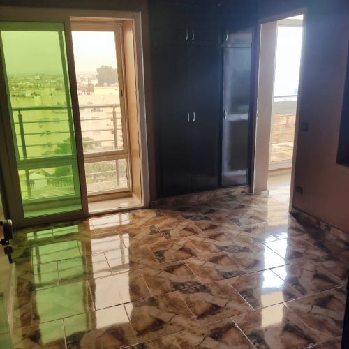 Annonce: Appartement Au 5 Eme Étage Première Main