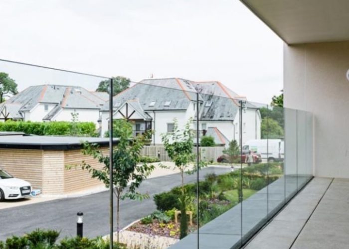 Image annonce: Garde corps en verre