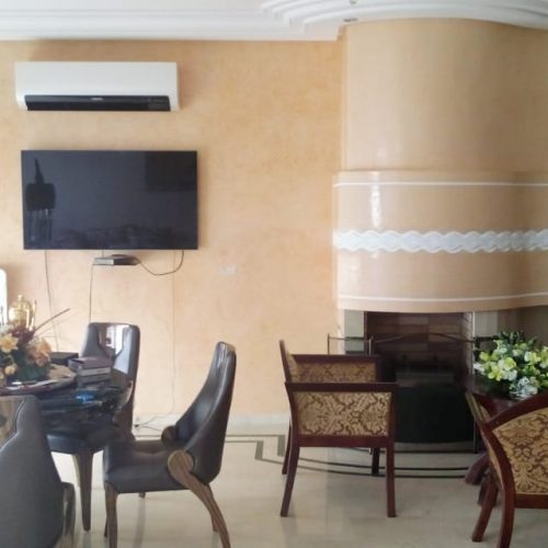Annonce: Appartement Au 5 Éme Étage Meublé À Louer Avec Un Ascenseur