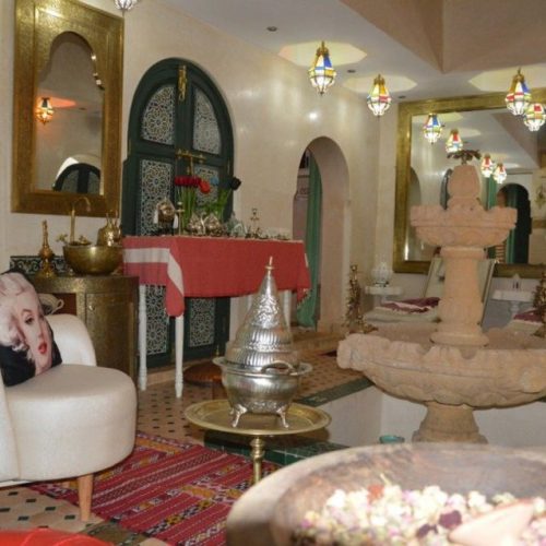 Annonce: SPA équipé à vendre à medina