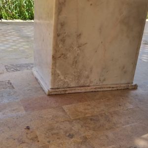 Annonce Grande table en marbre