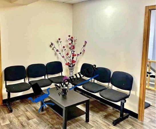 Image annonce: Liquidation chaise banquette de bureau en stock