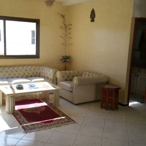 Annonce: Appartement Au 2eme Étage De Luxe En Très Bon État
