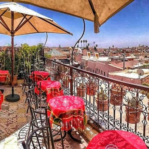Annonce: a vendre  Auberge au centre de la Medina