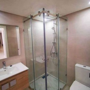 Annonce Cabine de douche en verre trempé de 10 mm