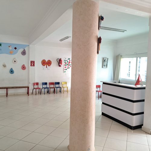 Annonce: École À Vendre Avec Autorisation Préscolaire Et Primaire