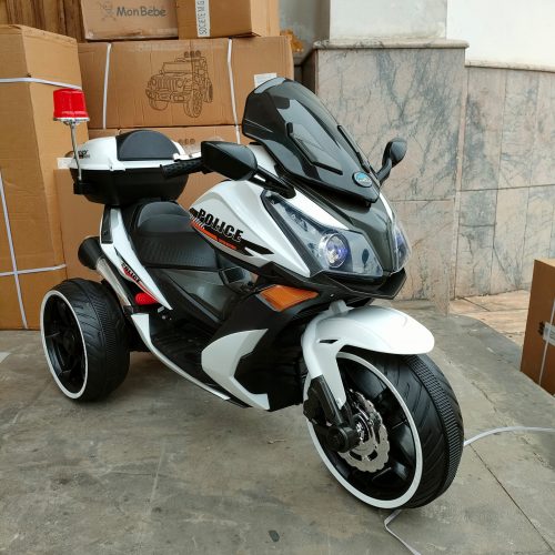 Annonce: Motor T-Max police
