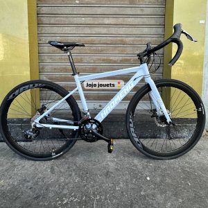 Annonce Vélo 26 pous aluminium demi cours pro