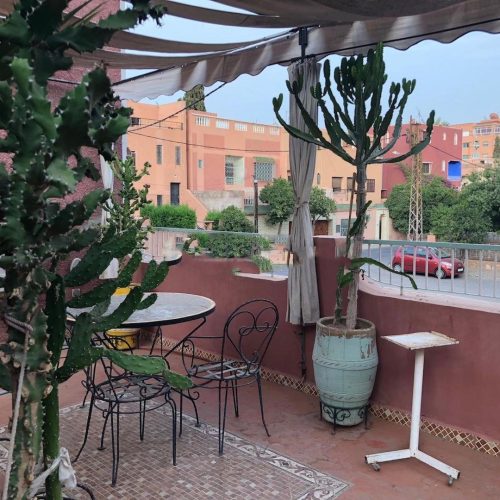 Annonce: location longue durée Etage villa meublé avec jardin et terasse