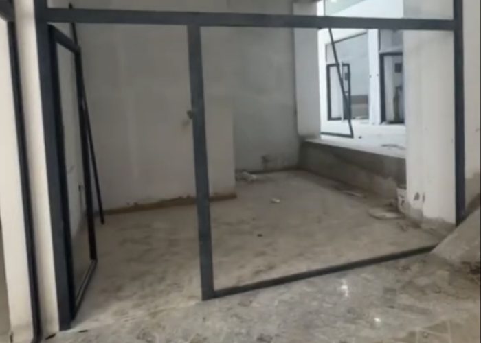 Image annonce: Magasin double façade 9m