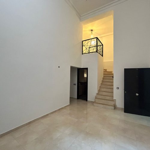 Annonce: Magnifique duplex vide pour location longue durée à route de casablanca