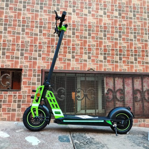 Annonce: Trottinette BISON 800W