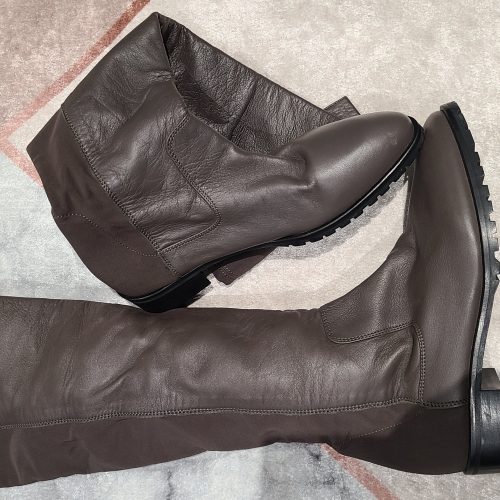 Annonce: Botte pour femme UTERQUE